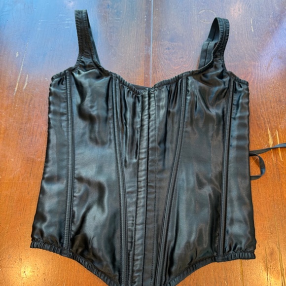 Victoria's Secret Corset Set - Picture 3 of 6